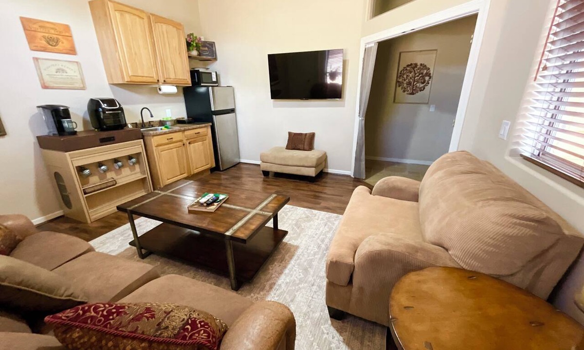 Desert View Village House | ONE-OF-KIND 1 BR + Qn Casita in Cave Creek. golf, mtns + opt INDOOR COURT & MORE