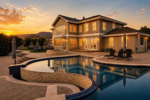 San Diego Country Estates House | Orange Estate Villa Pool Pickleball Theater