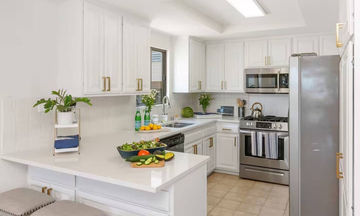 Del Mar Heights Condo | Paradise beach oasis with ocean views in peaceful Del Mar