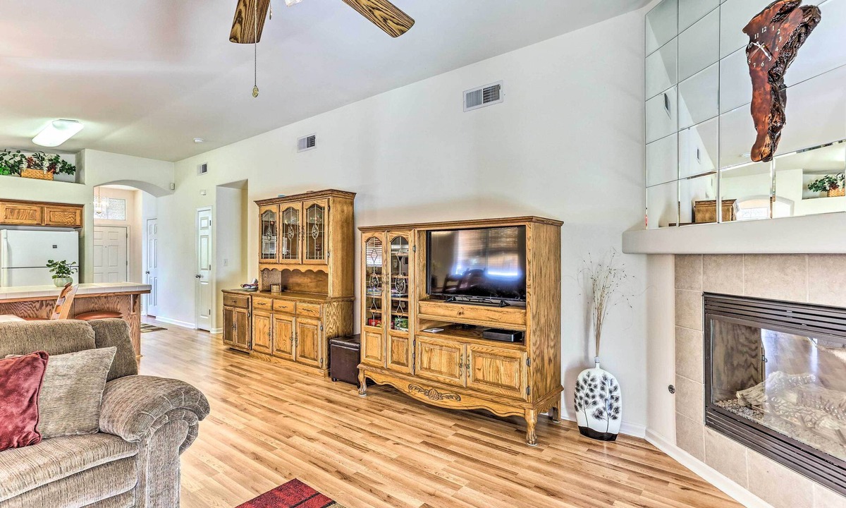 Fresno Cottage | Peaceful Fresno Home, Near Popular Wineries!
