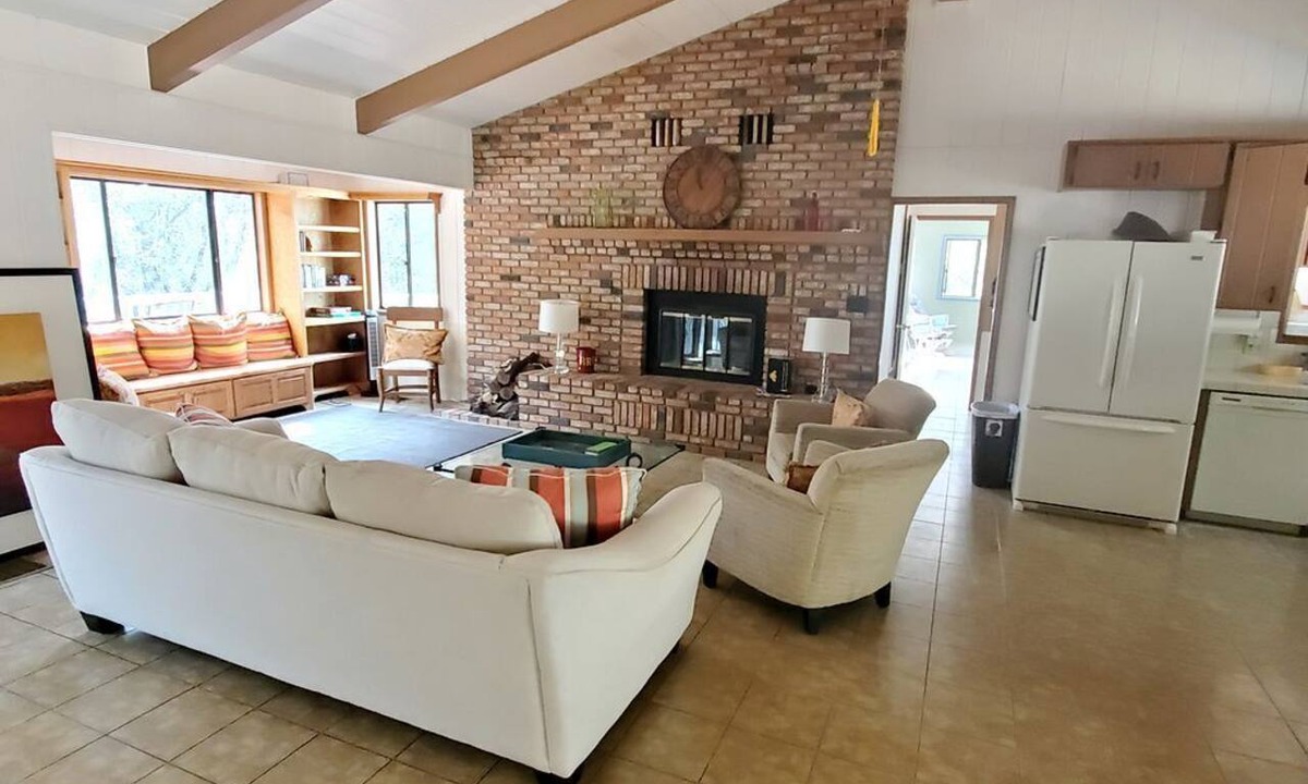 Julian Cabin | Pet-Friendly Cabin in Julian for Weekend Getaways in California