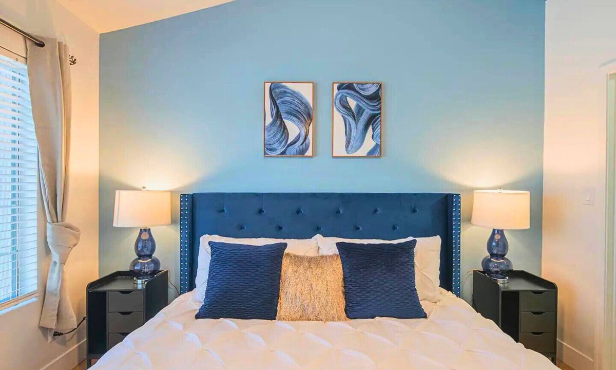 North Scottsdale Condo | Pool-Hot Tub-Tennis | Family Adventure | King Bed