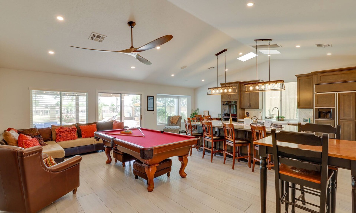 Ahwatukee Foothills House | Pool Table, Golf Course View! Phoenix Desert Oasis