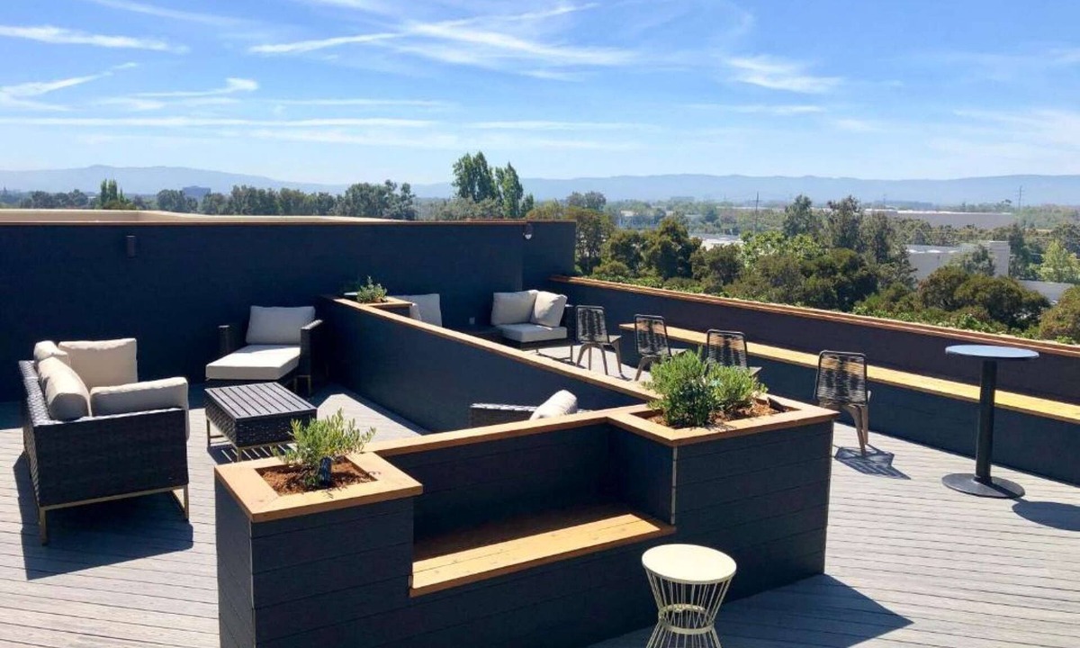 Milpitas Hotel | Prime Milpitas Location | Pool, Fitness & Dining