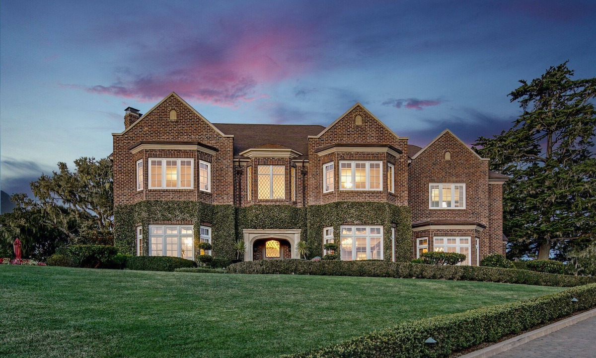 Pebble Beach Villa | Prime Pebble Beach Oceanview Estate