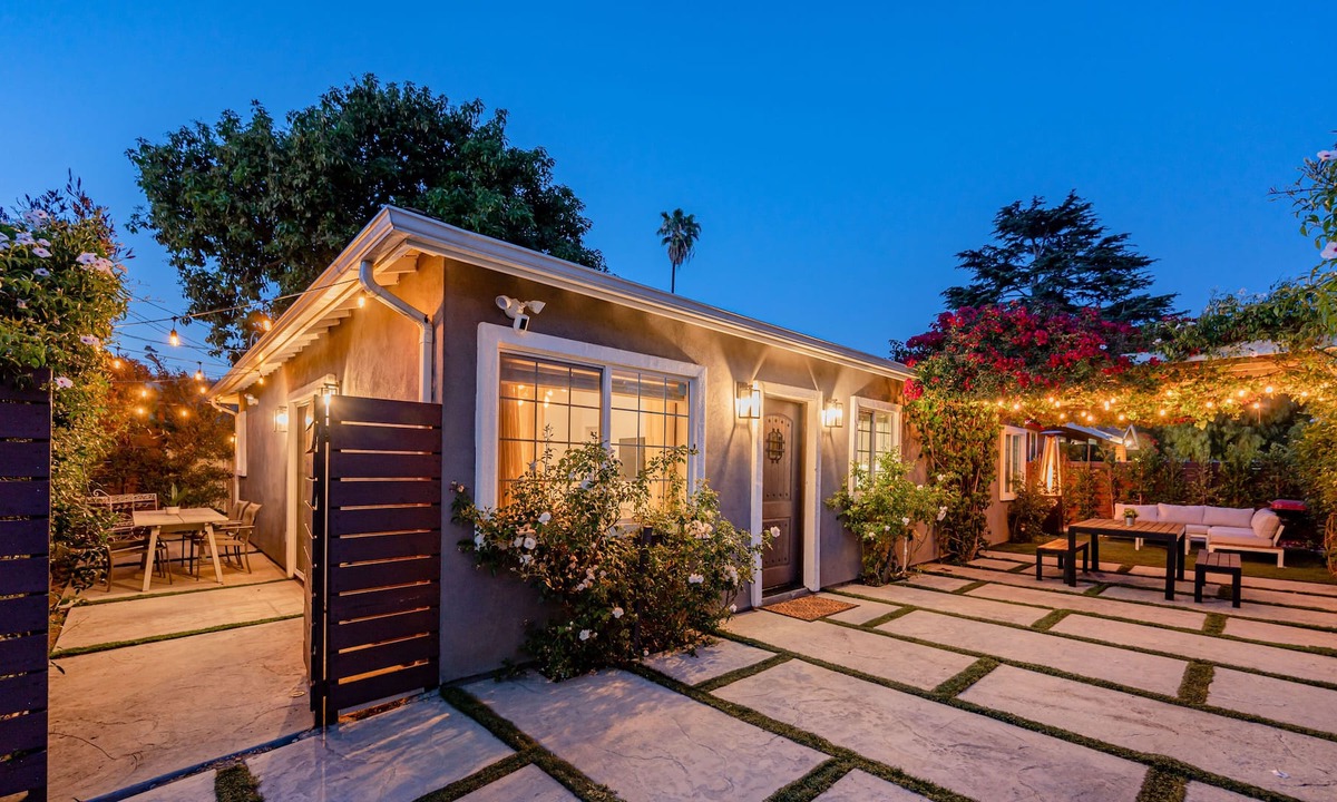 Downtown Los Angeles House | Private Escape House Near Downtown With Hot Tub
