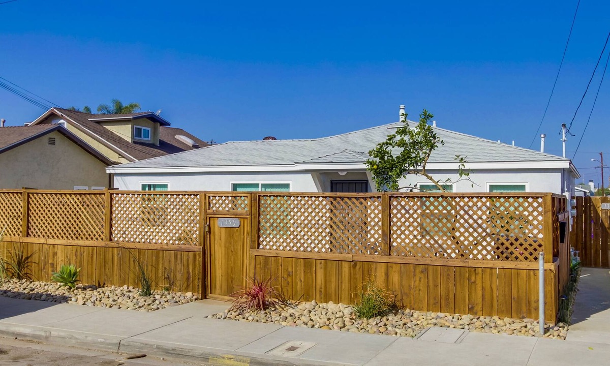 Morena House | Private Home: 4BR Getaway by the Bay