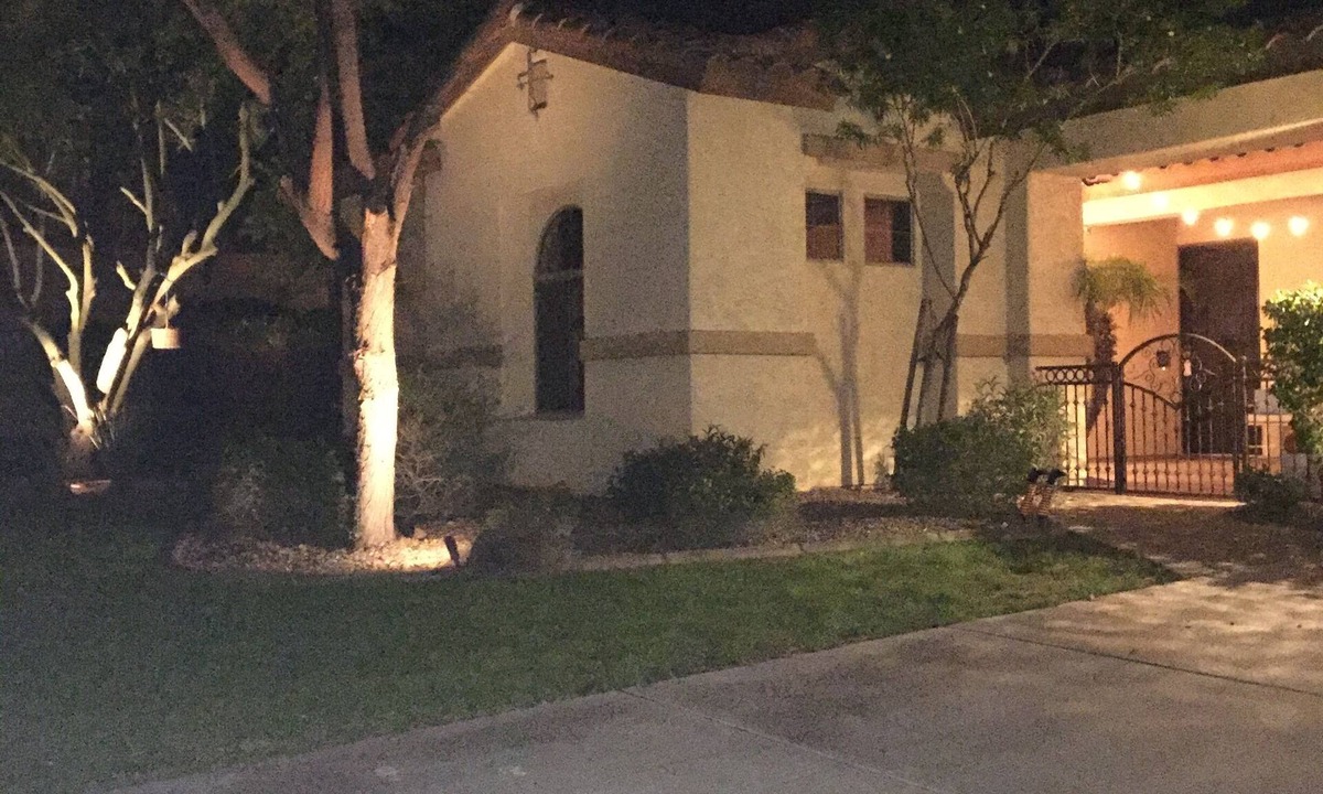 Chandler Apartment | Private, Safe, Detached Casita Near Downtown Chandler. Pets ok with a fee.
