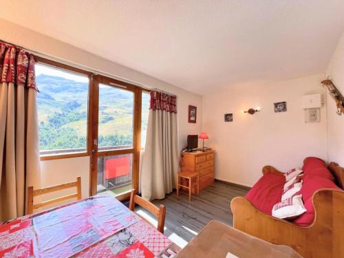 Les Menuires Apartment | Résidence Sarvan - Studio cabine au pied des pistes aux Ménuires pour 4 personnes MAE-5164