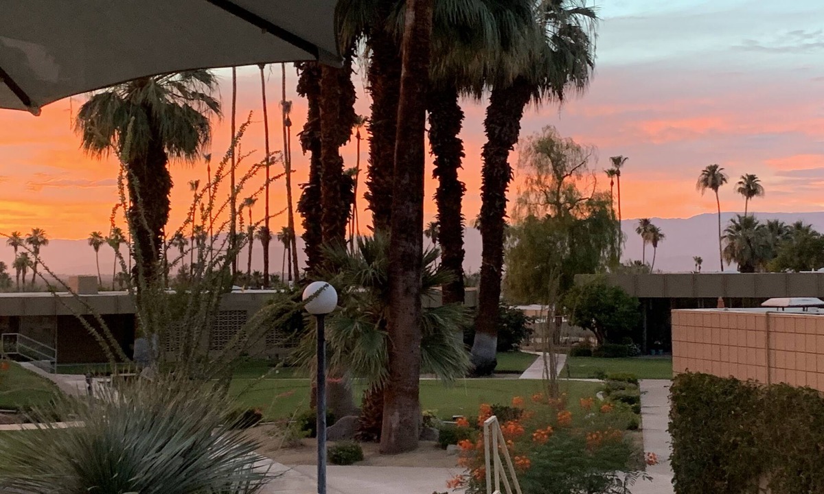 Palm Desert Condo | Rare Updated Sandpiper Condo