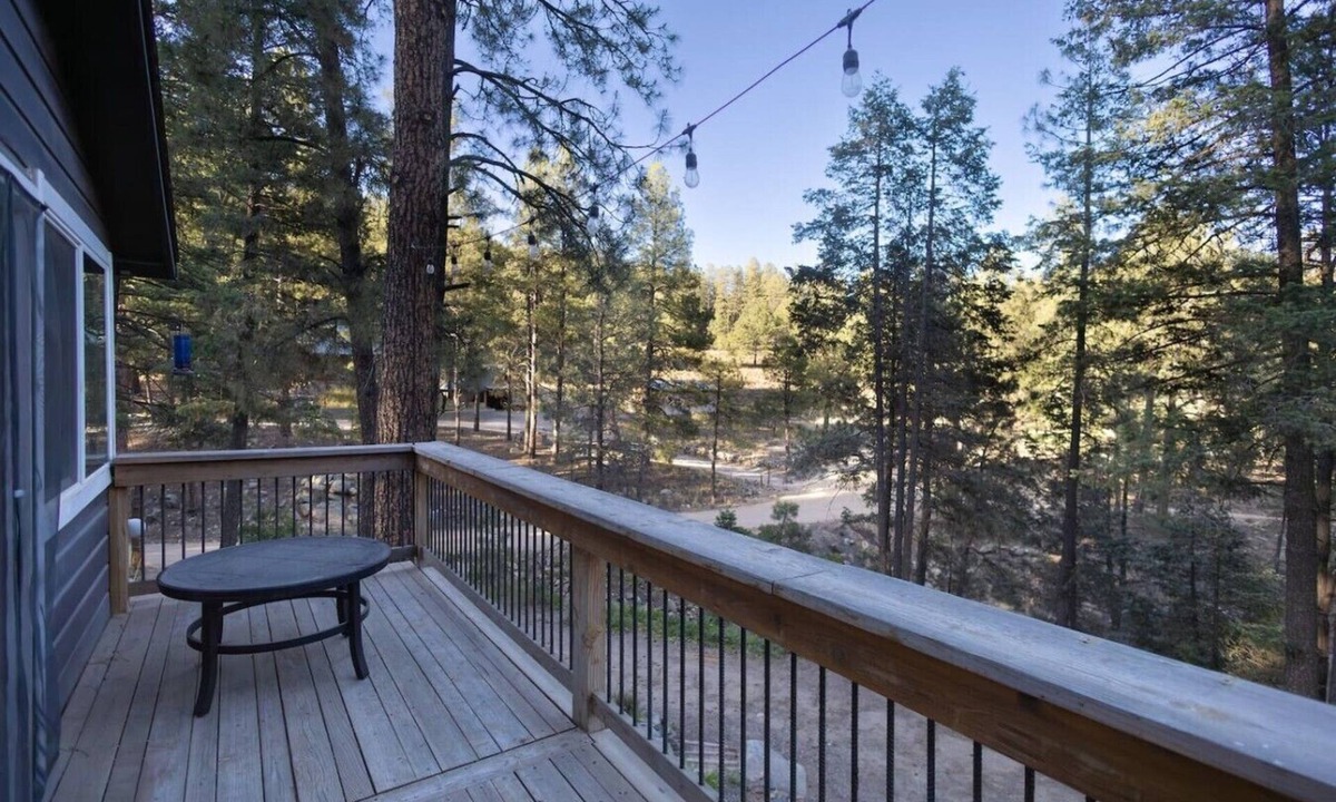 Prescott House | Ravenview Estate | Peaceful Prescott Getaway