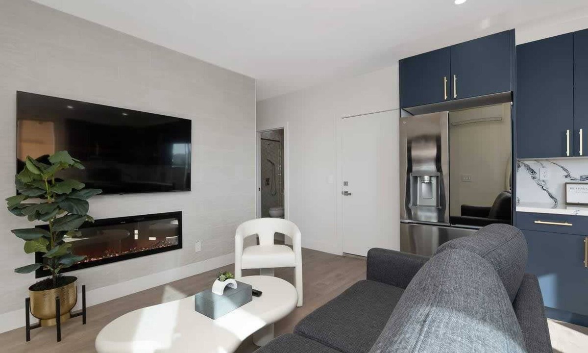 Bankers Hill Apartment | Refined Retreat in Banker's Hill