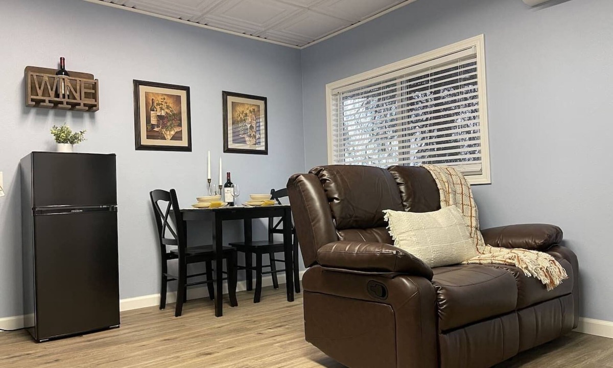 Temecula Cottage | Rejuvenation Cottage -Wine Country Tranquility