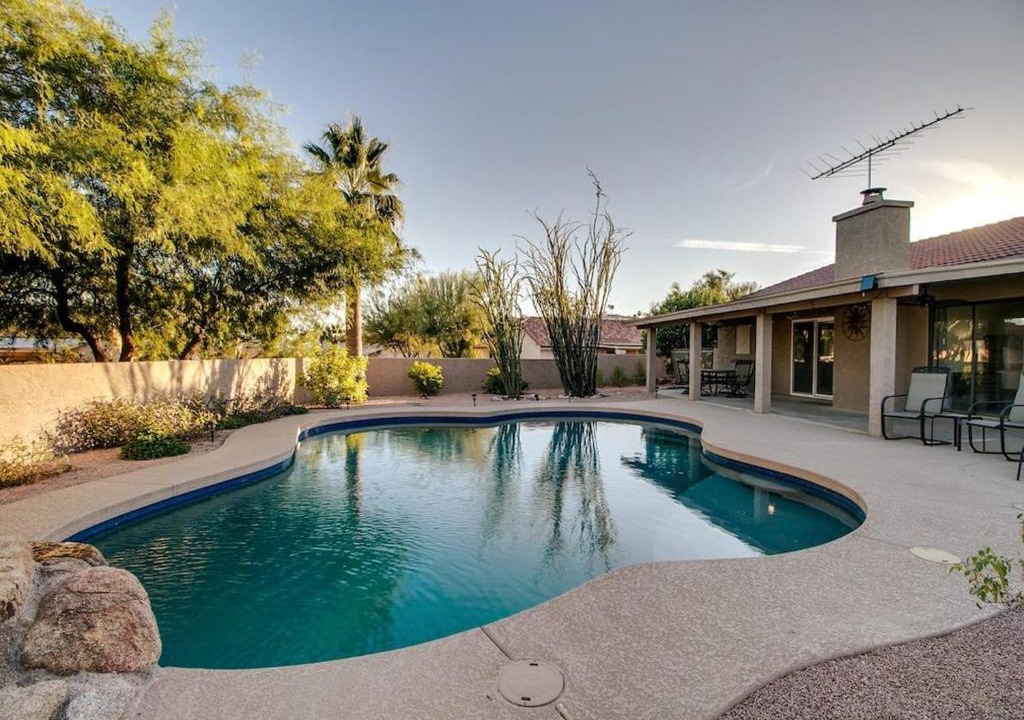 Fountain Hills House | Relaxing Fountain Hills Getaway wPool and Hot tub