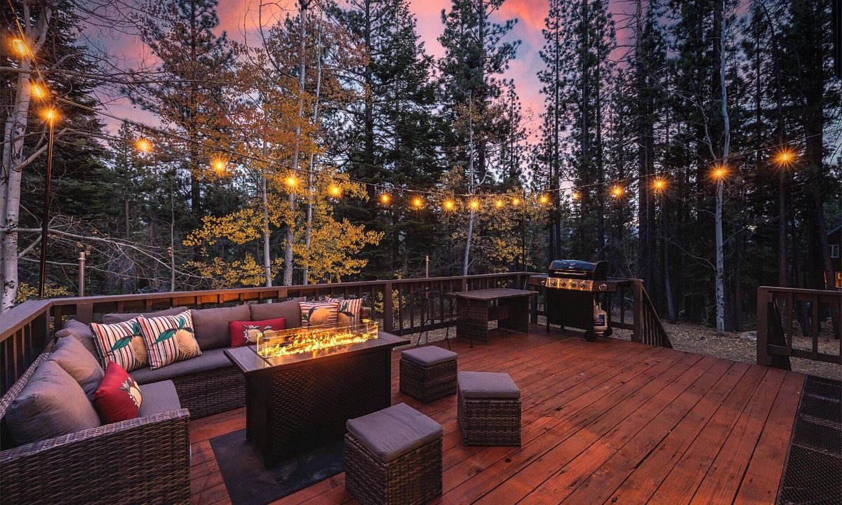 North Upper Truckee Cabin | River Rock House | Deck | Forest Views