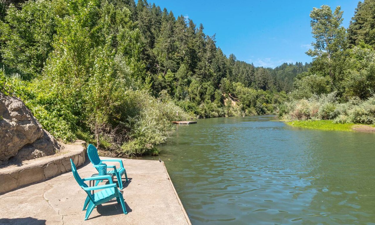 Hacienda House | Rocktop Lodge ~ Riverfront Lodge with hot tub, great views. private pool
