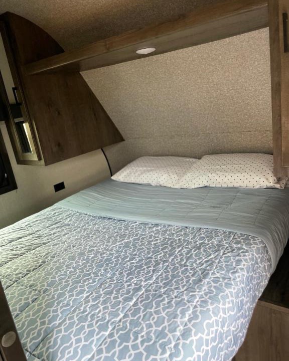 Moreno Valley Other | RV3 private freeparking Netflix