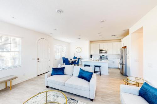 Chandler House | Sabrina's Place