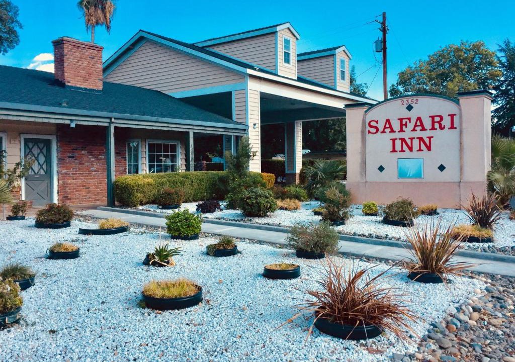 Chico Hotel | Safari Inn - Chico