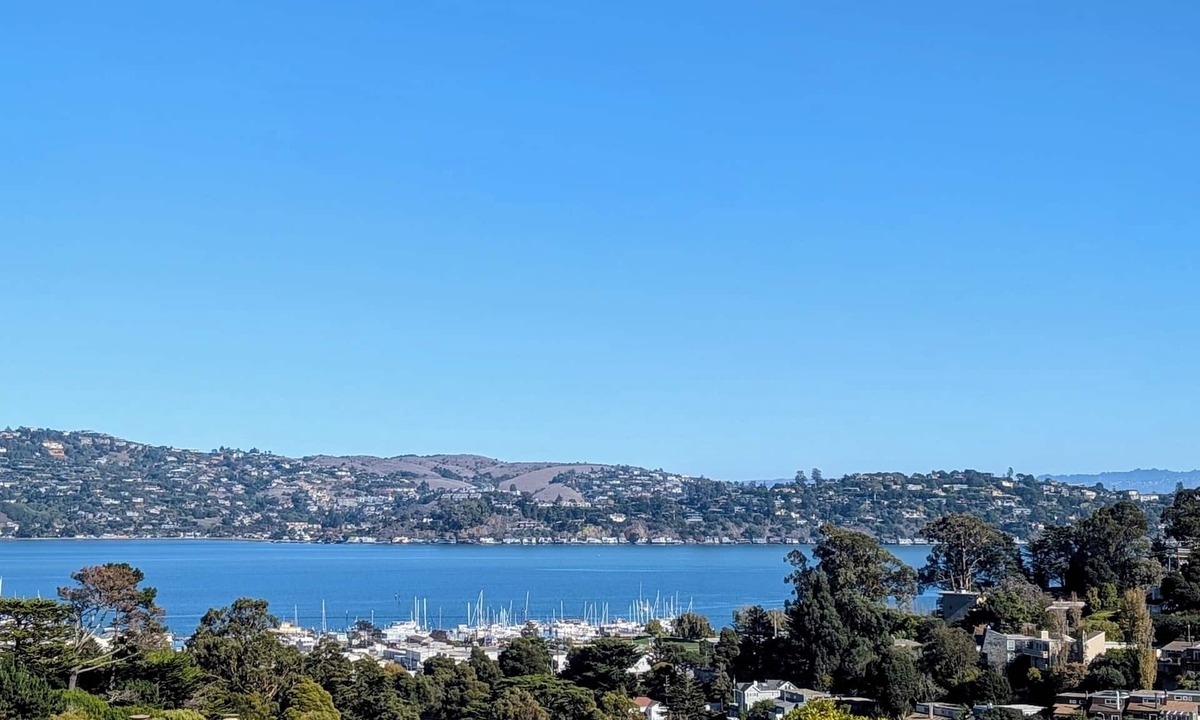 Marin City House | Sausalito Retreat with Water Views and AC - 30-DAY MINIMUM STAY JUNE 26 - AUG 8