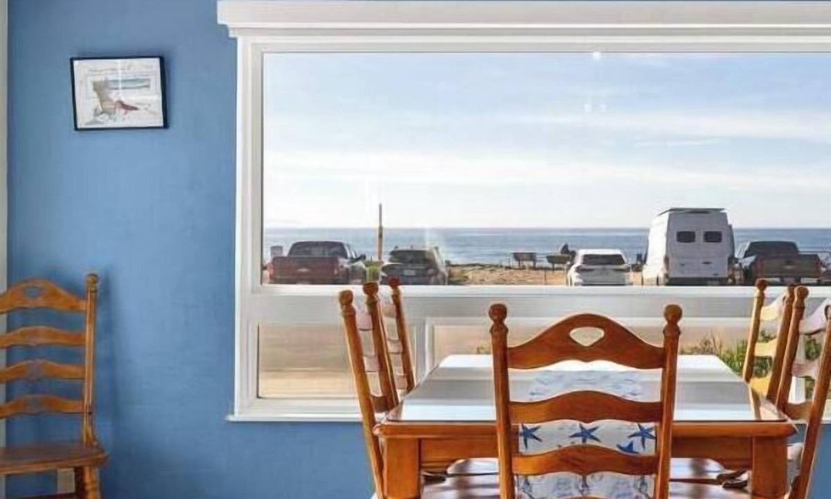 Westside Santa Cruz House | Sea Cliff Vista – Iconic West Cliff Walk!