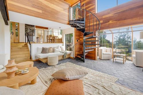 Gualala House | Sequoia Vista