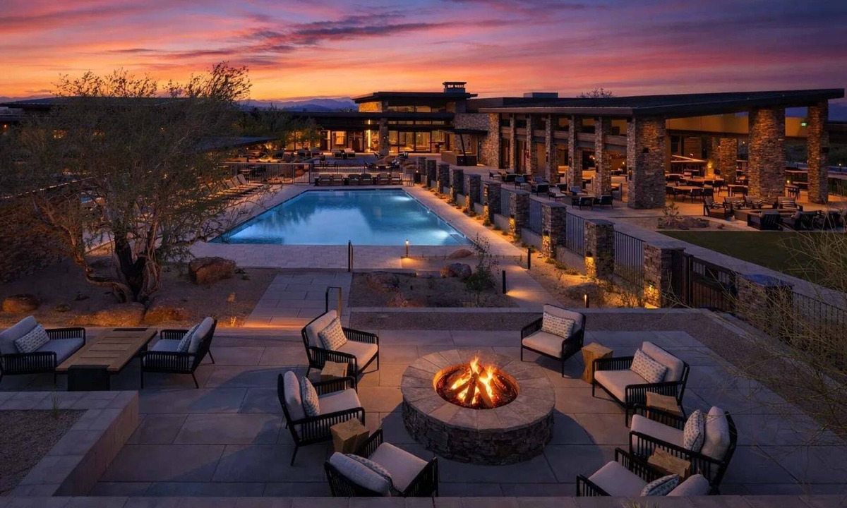 Goldie Brown Pinnacle Peak Ranch House | Sierra Vista - Gated Community in Sereno Canyon