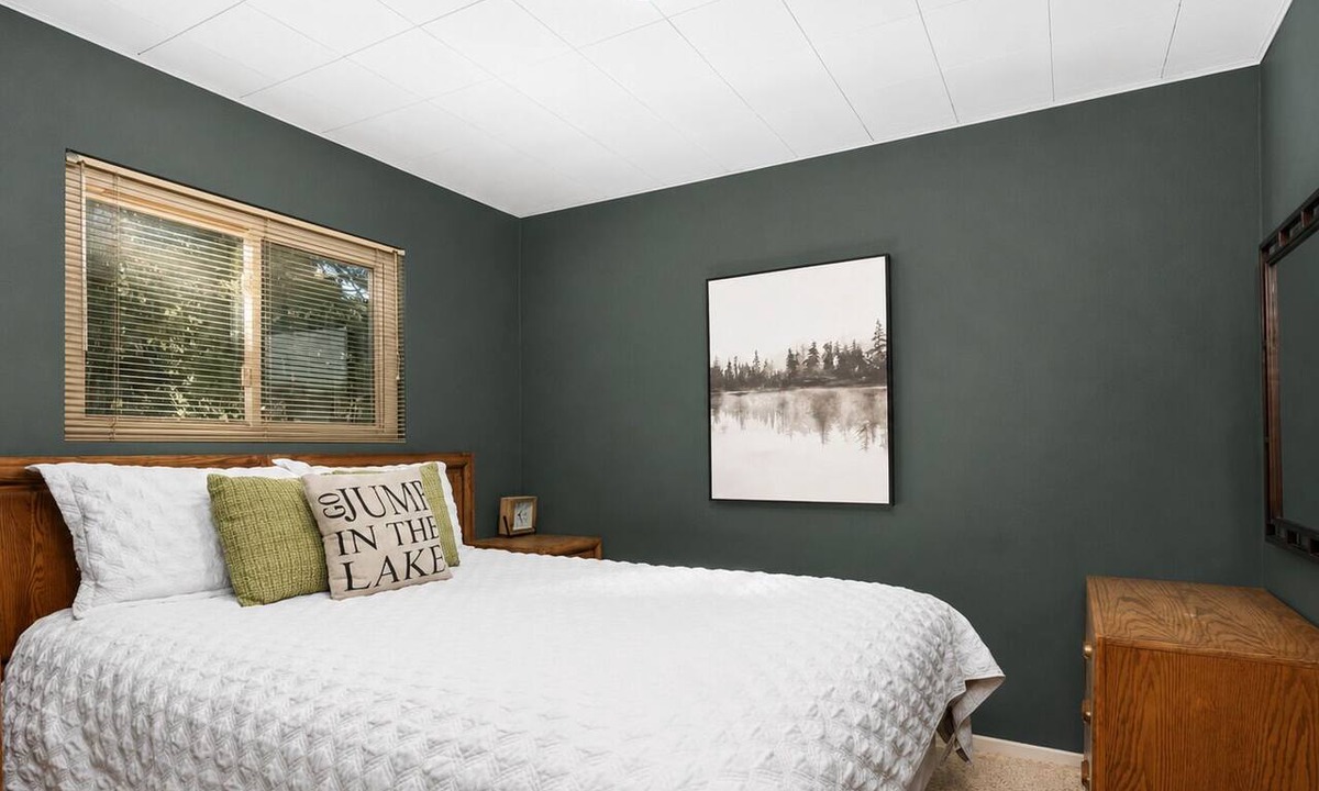 Sierra Cedars Cabin | Smoke Tree Hollow: AC + Pine Air