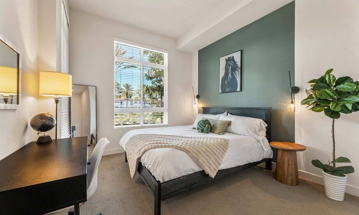 Costa Mesa Apartment | South Coast Apartment Home | Top Amenities