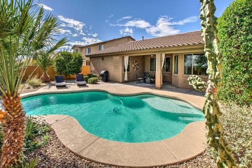 Royal Ranch House | Spacious Surprise Home: 6 Mi to Wildlife World Zoo