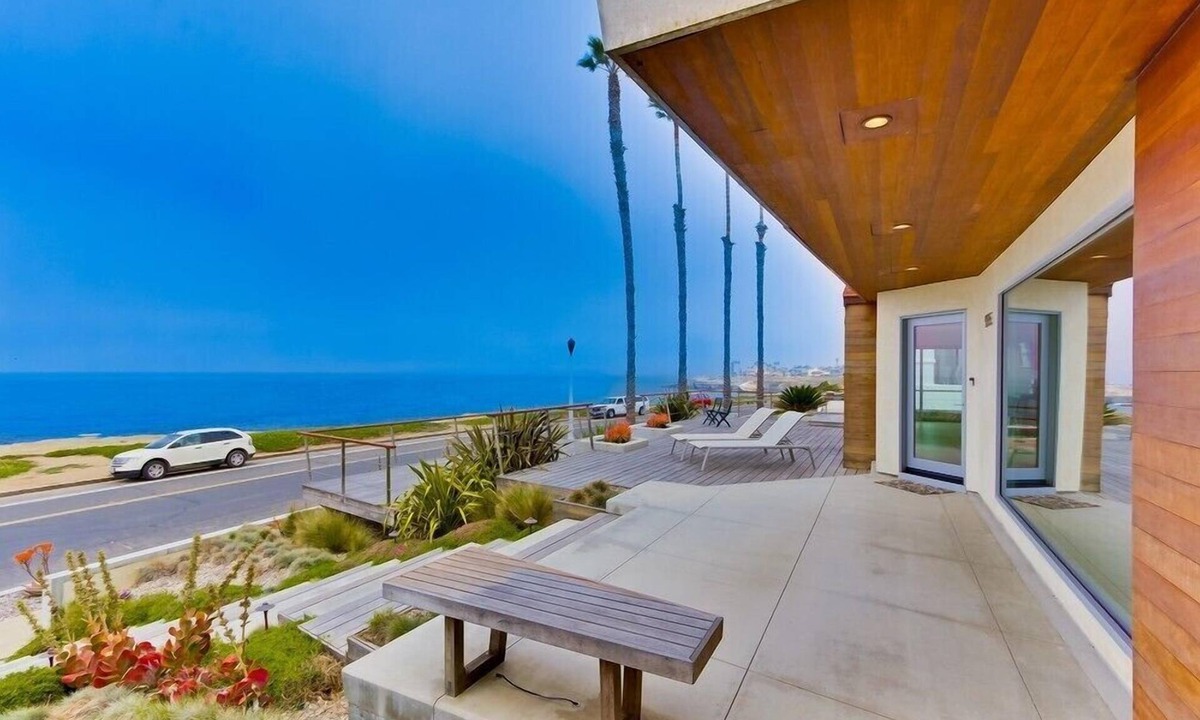 Sunset Cliffs House | SPECTACULAR OCEANFRONT ESTATE-Private Pool and Hot Tub, Sweeping View