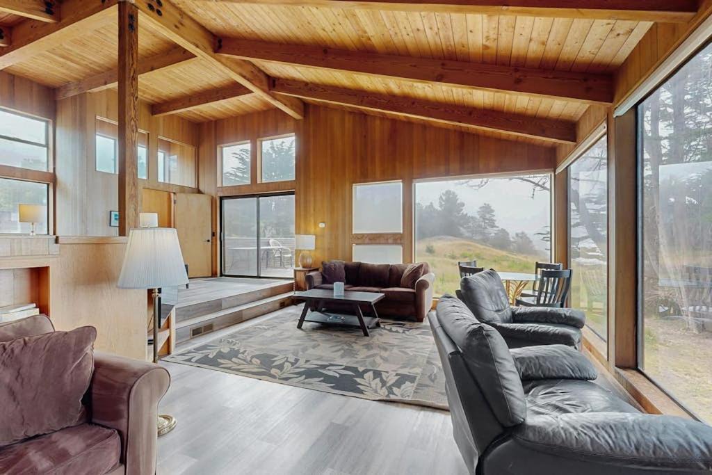 Stewarts Point House | Stoney House