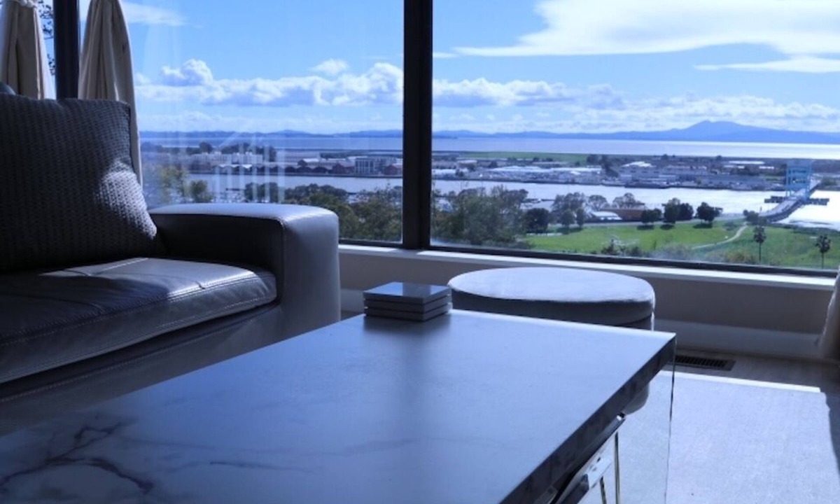 Vallejo House | Stunning Bay Views in Safe Neighborhood