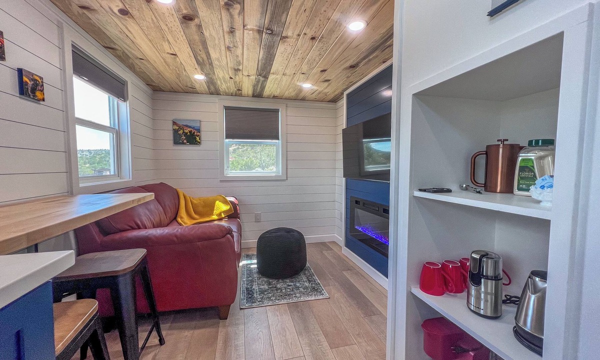 Cornville House | Stylish Tiny Home Loft Hot Tub Valley Views Near Sedona