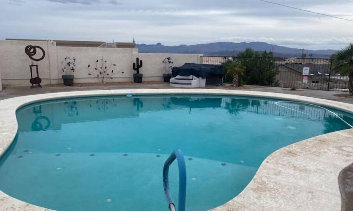 Lake Havasu City House | SUMMER FUN at this LakeVIEW, pool/spa home. Pets welcome!