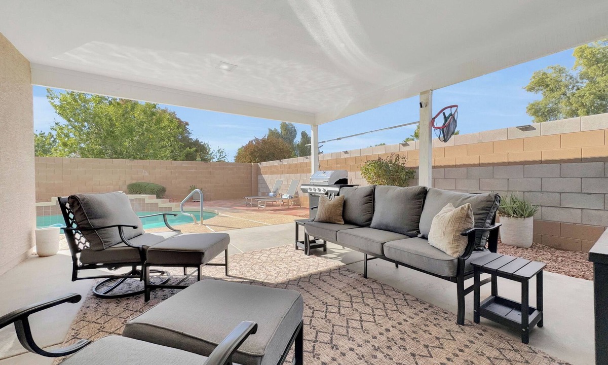 Rancho Gabriela House | Surprise! Hot Pool Home - Sleeps 10, So Cool!