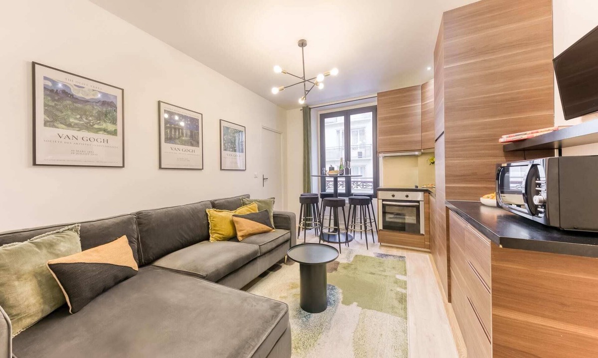Ternes Apartment | Sweett | Troyon - Three Bedroom Apartment, Sleeps 6