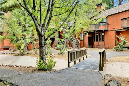 Big Bear Lake House | Switzerland Summit Condo #2569