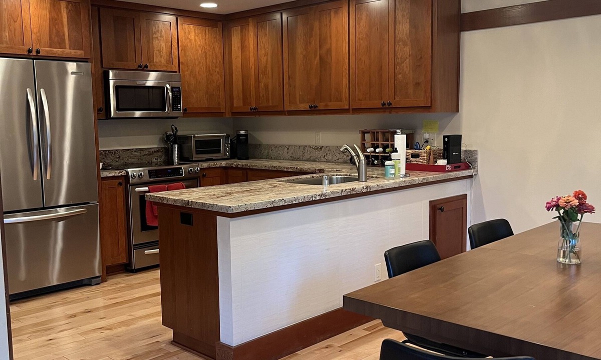Tahoe Tavern Condo | Tahoe Tavern 3 Bed 2 bath Condo