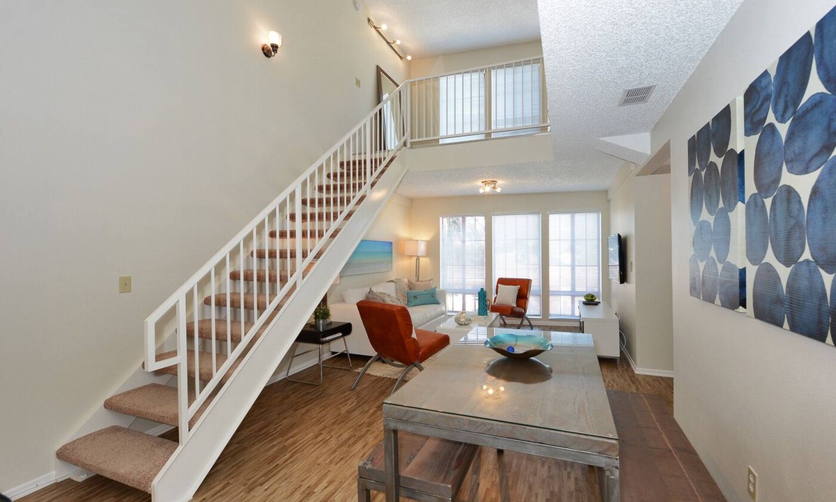 Palms Apartment | The Bagley Penthouse #311
