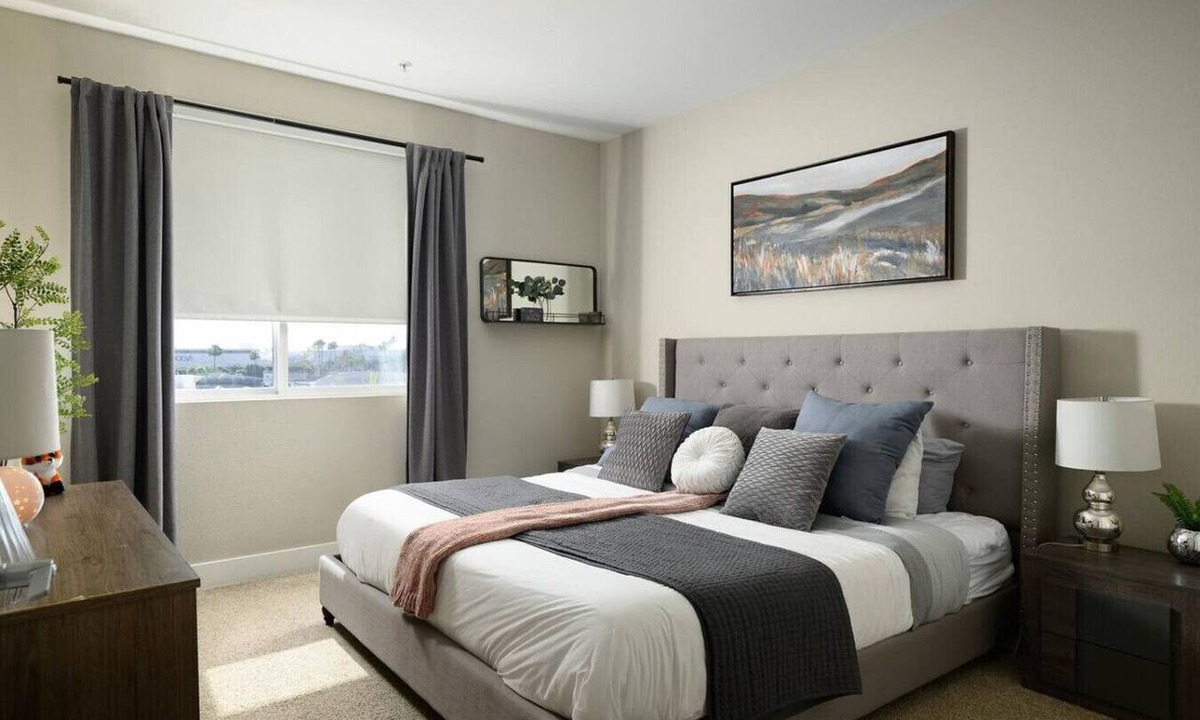Orange Apartment | The Belladonna at Main Place - MAJOR INTERNATIONAL SPORTING EVENT Ready!