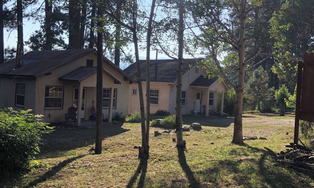 Graeagle House | The Blairsden Bungalows