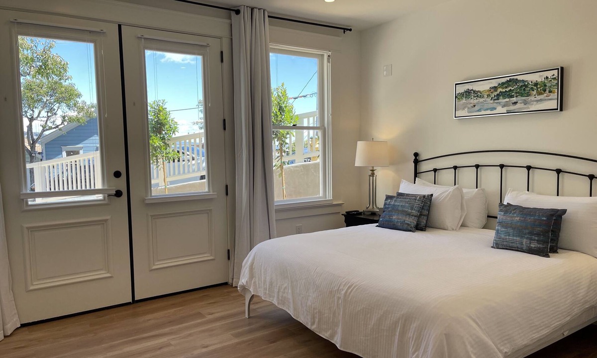 Sausalito House | The Gables Inn - Sausalito