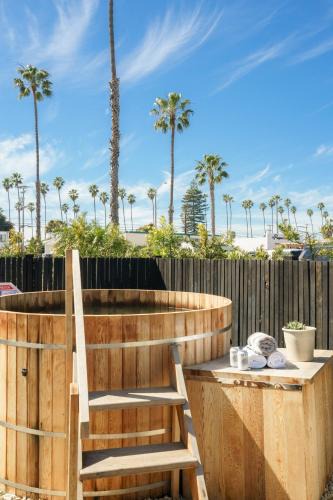 South Oceanside Hotel | The Green Room Hotel