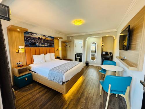 Silver Lake Hotel | The Lexmar - Dodger Stadium-Convention Center