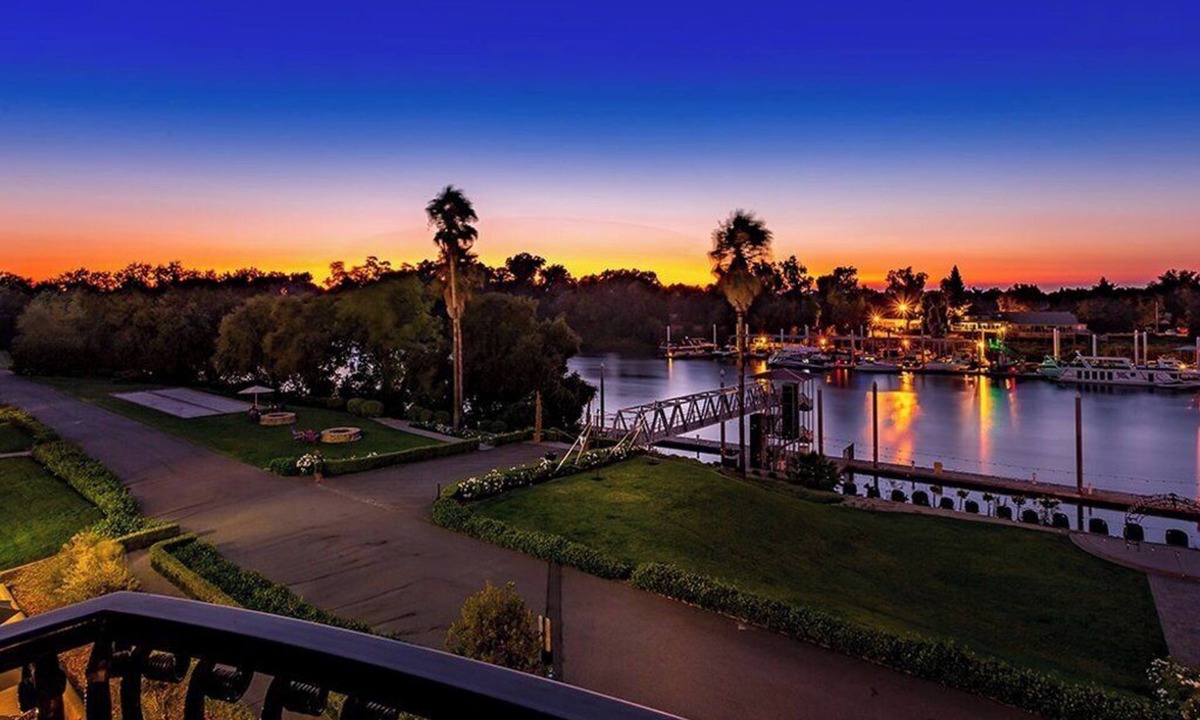 Southwestern Sacramento Hotel | The Westin Sacramento Hotel & Marina