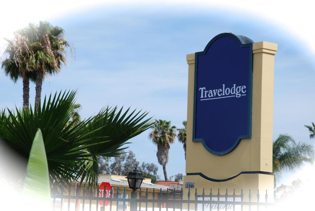 Midway District Hotel | Travelodge by Wyndham San Diego SeaWorld
