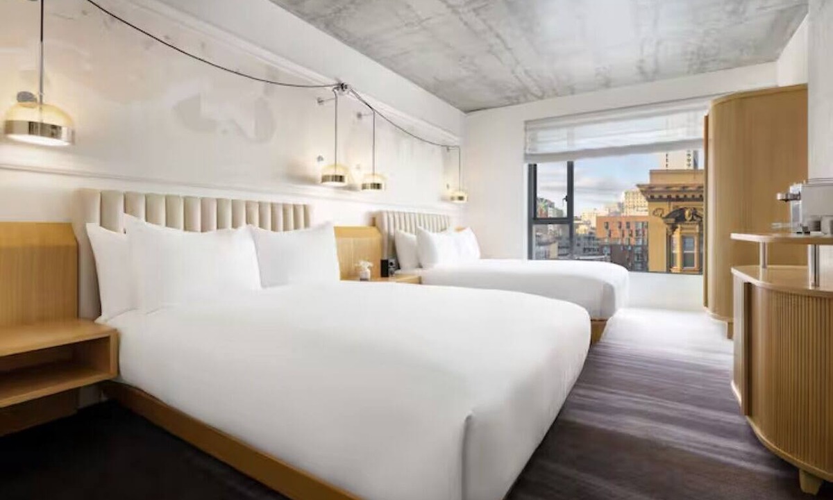 Tenderloin Hotel | Ultimate SF Getaway! 2 Rooms w/Curated Local Art & Comfort