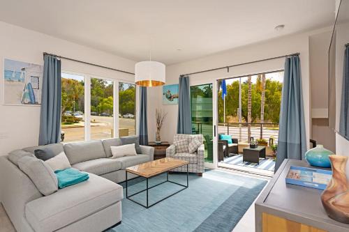 Bankers Hill House | Upscale Modern Townhouse at Balboa Park