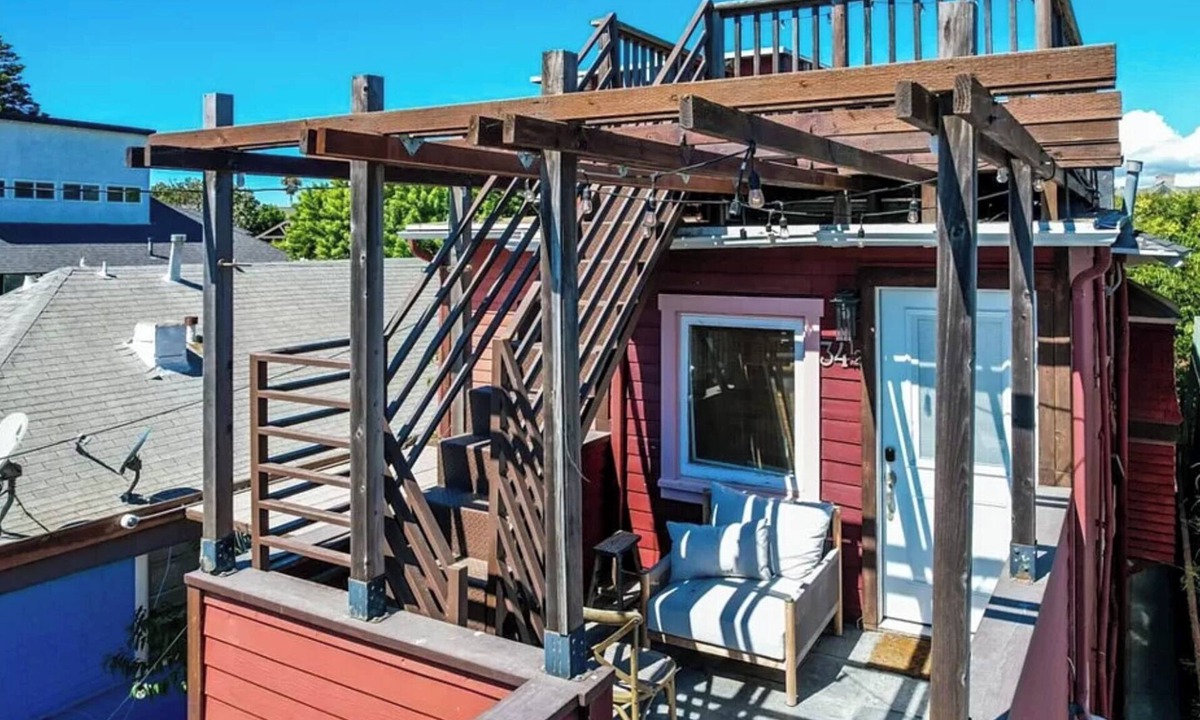 Venice Apartment | Venice Beach 2BR w/Private Rooftop